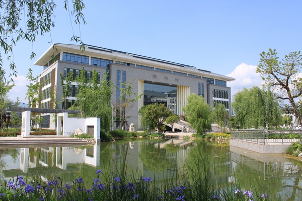 校园风光-汉中职业技术学院